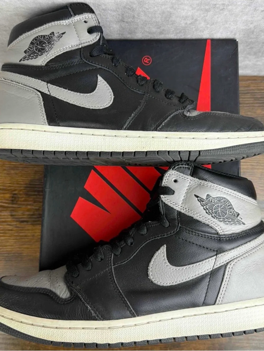 Air Jordan 1 Retro High OG Shadow 2018 Size 9.5 555088-013 Men’s Sneakers Rare